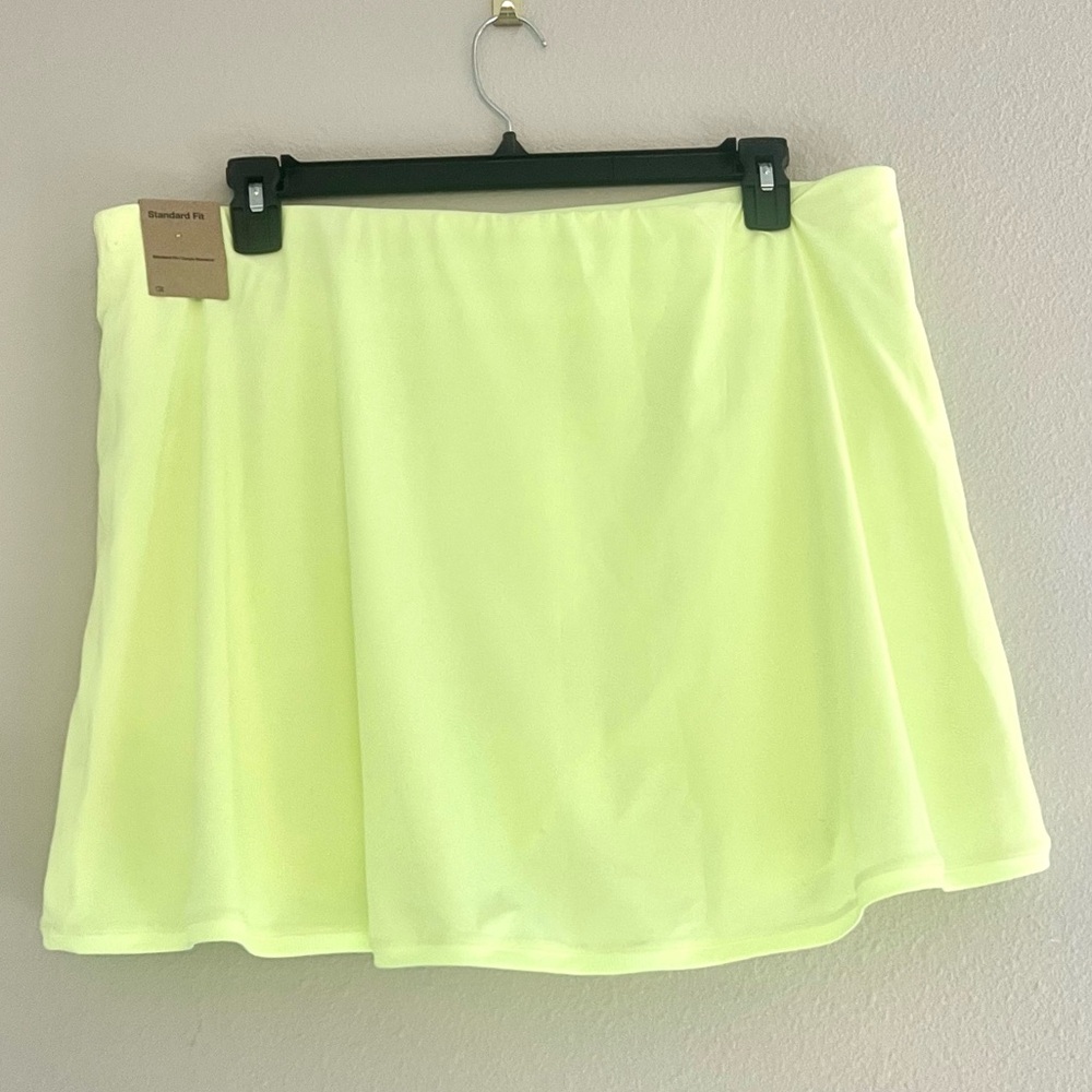NWT Nike women’s active tennis Skort Neon Yellow Skirt XL plus